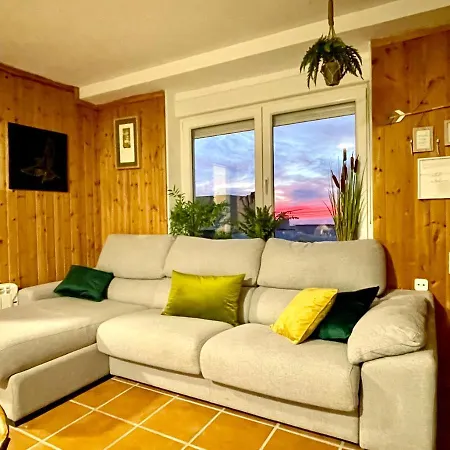 Warehouse Apartment *