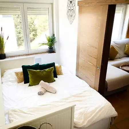 Apartment Warehouse Sierra Nevada