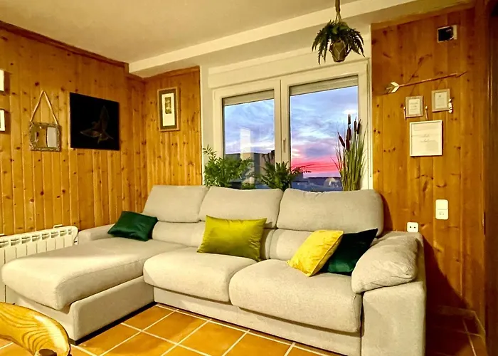 Warehouse Apartment *